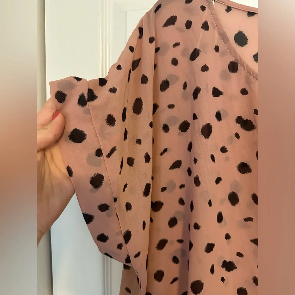 Sheer blouse - Picture 2 of 4